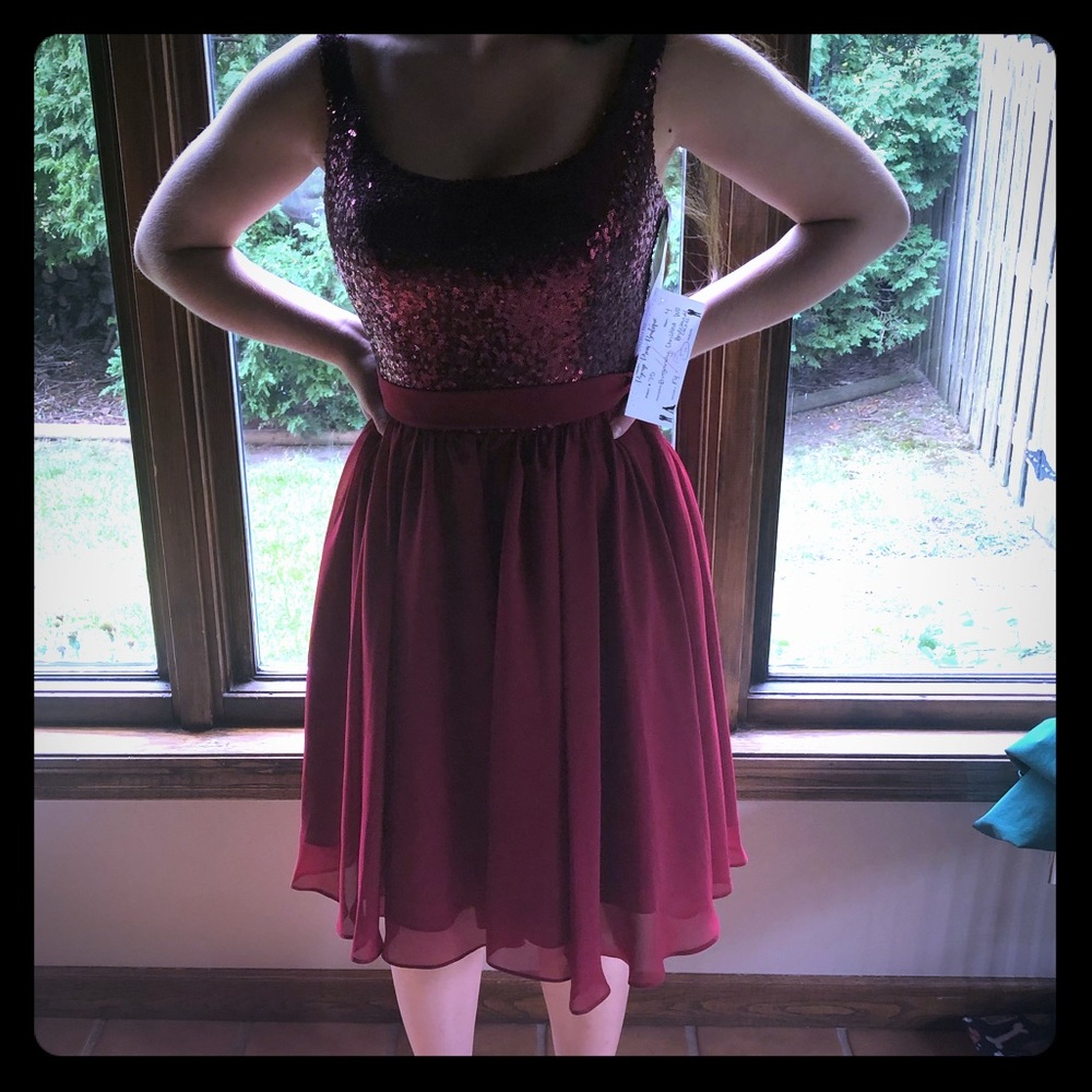 Christina Wu evening dress sz 10 original tags on.